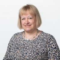 Experts Image 9